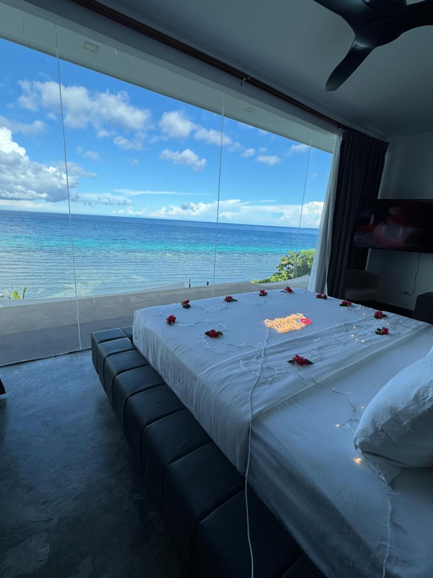 Epic Suites Bohol Adults Only Dauis Exterior photo